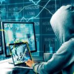 फोन का Downloads फोल्डर कहीं Hackers का दरवाजा तो नहीं: संदिग्ध फाइलों से लेकर खतरनाक APK तक ऐसे बचाएं अपना निजी डेटा