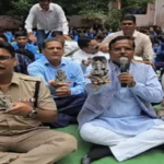 गणेश उत्सव से पहले उज्जैन में अनोखी पहल स्कूलों में बच्चों को सिखा रहे मिट्टी के गणेश बनाना